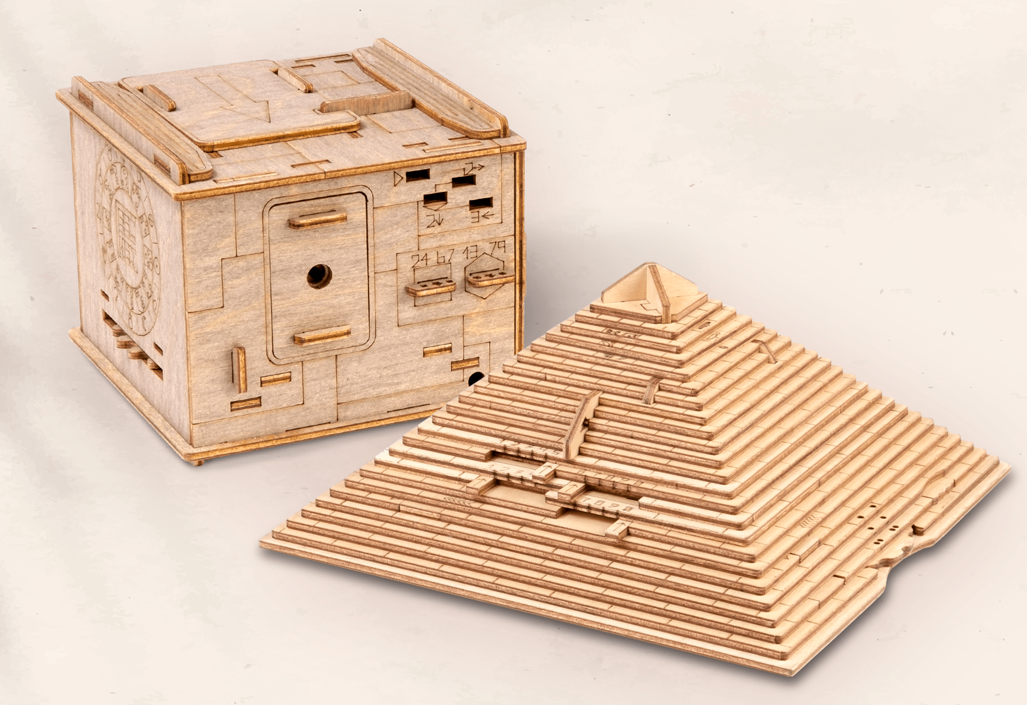 Images and photos of Lost in Space. ESC WELT.